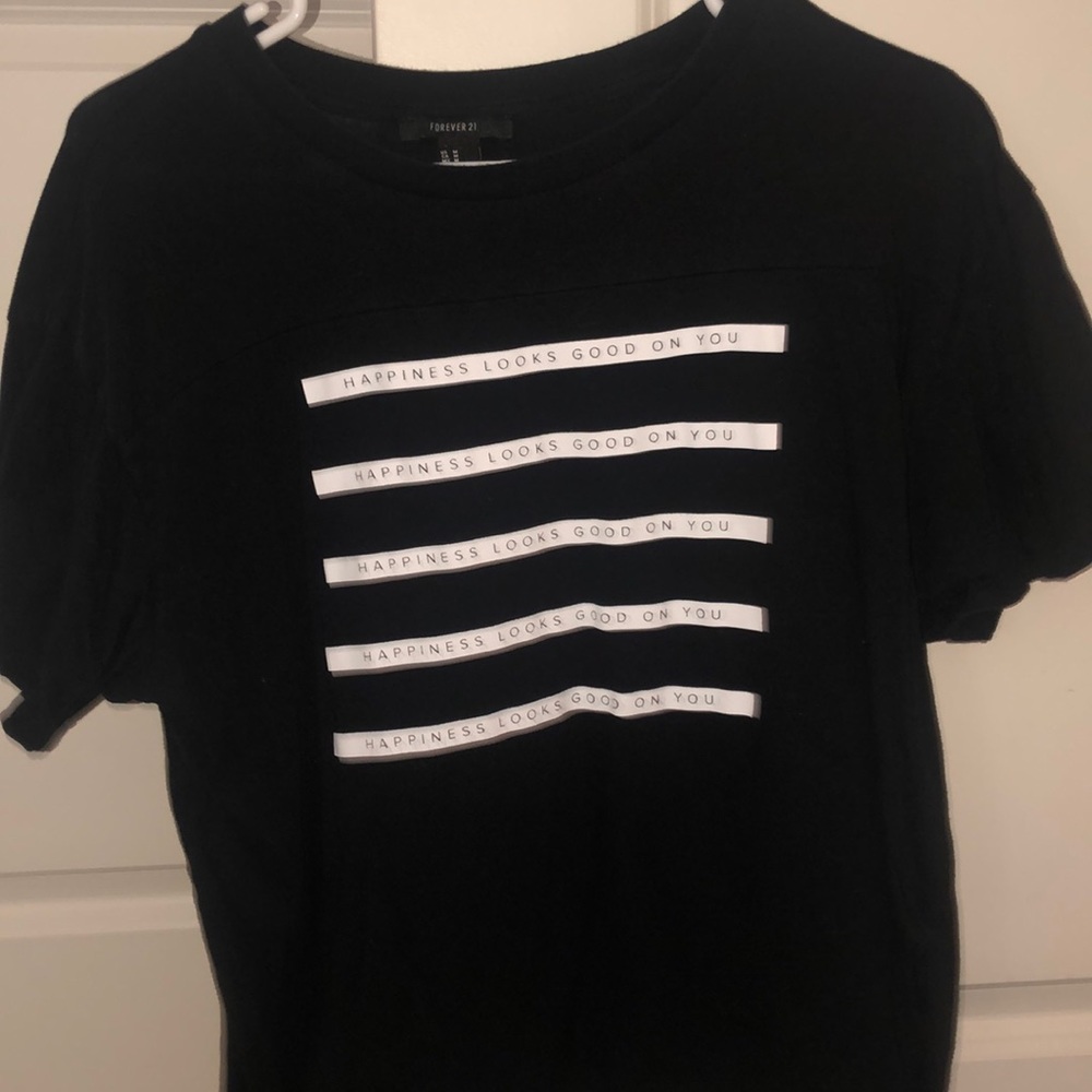black short sleeve graphic tee